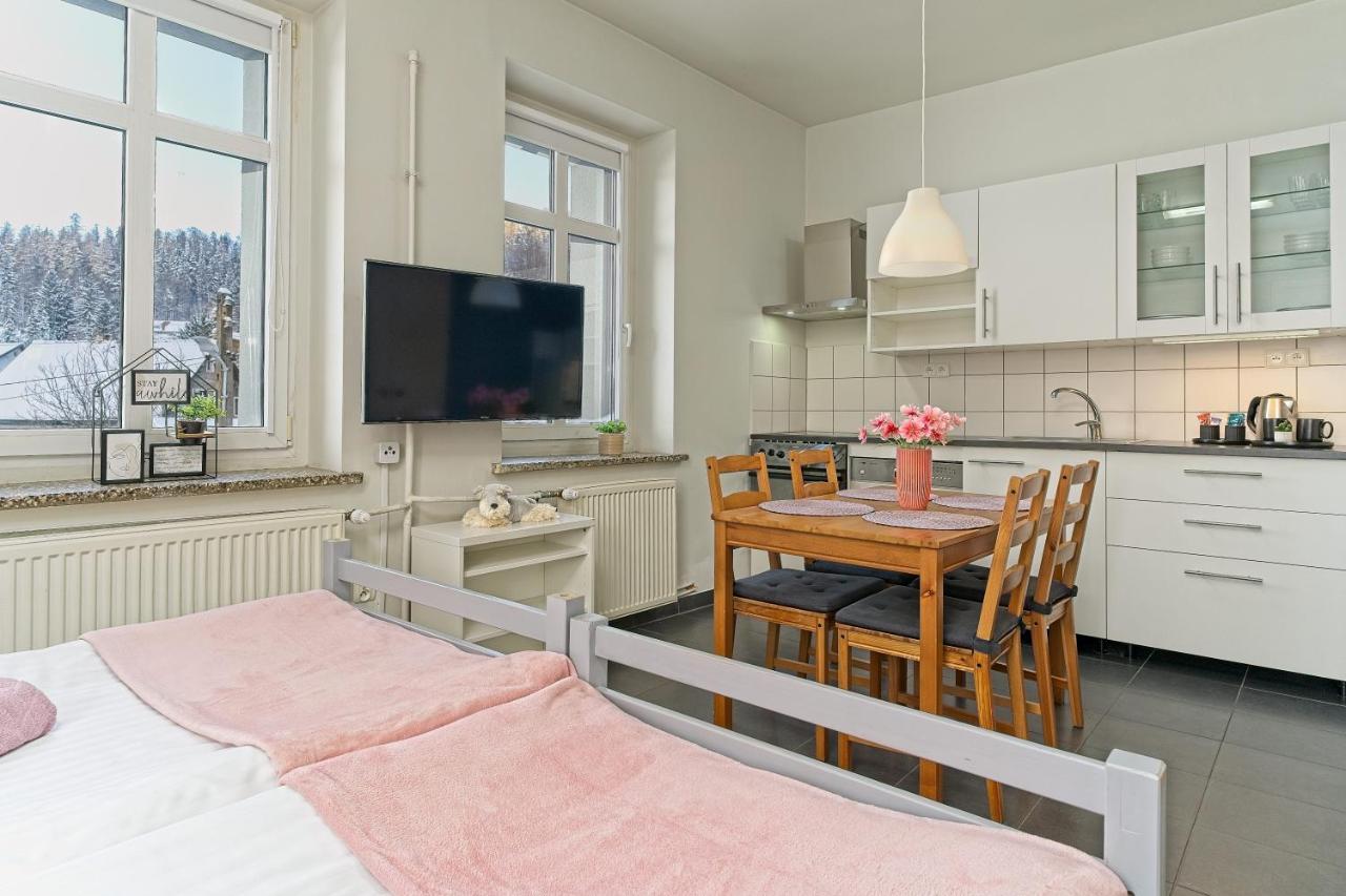 Hotel Ośrodek Wojków - Koło Karpacza *
