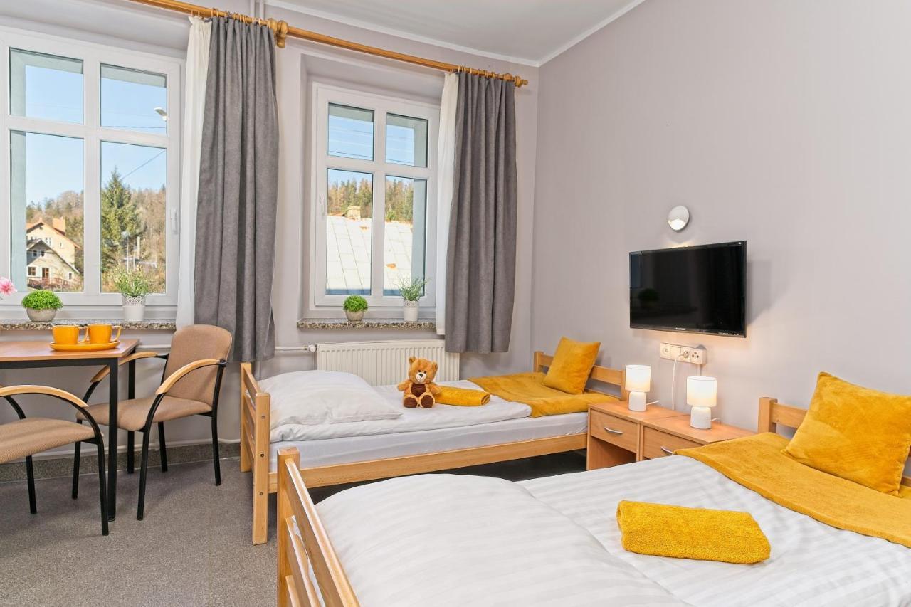 Osrodek Wojkow Kolo Karpacza Hotel *