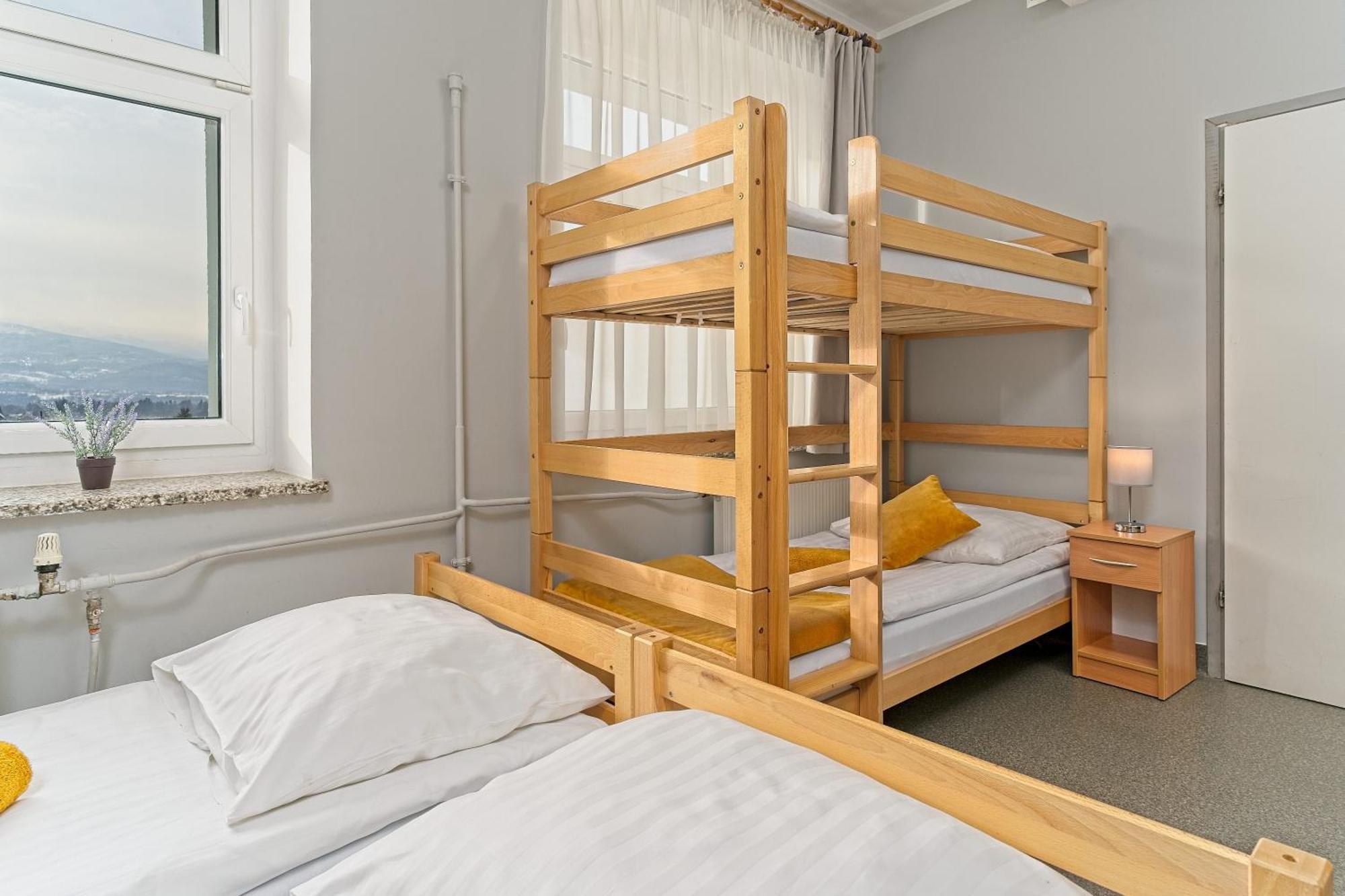 Ośrodek Wojków - Koło Karpacza Hotel *